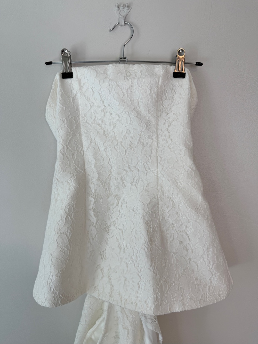 PrettyLittleThing White Lace Bandeau Straight Leg Jumpsuit NWT 6 - Picture 7 of 10